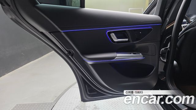 Mercedes-Benz E-Class 2026 — photo 15