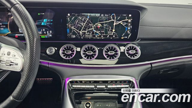 Mercedes-Benz AMG GT 2021 — photo 18