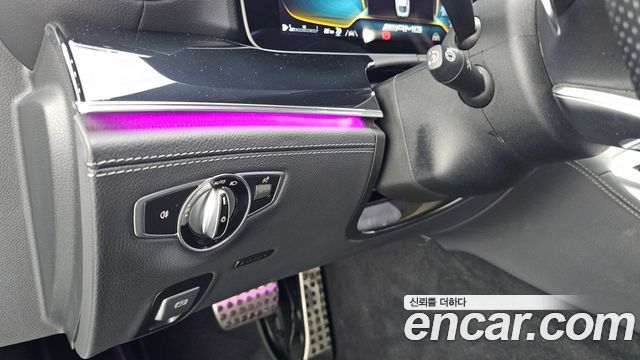 Mercedes-Benz AMG GT 2021 — photo 26