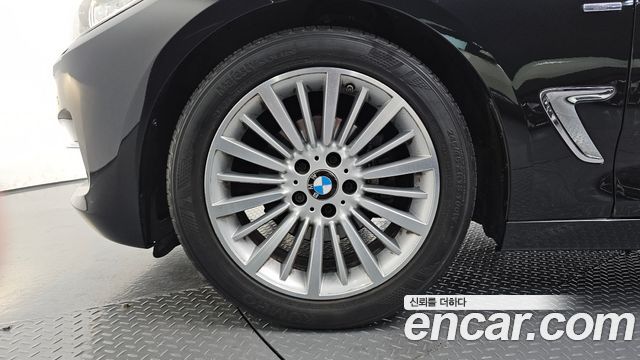 BMW Gran Turismo 2015 — photo 5
