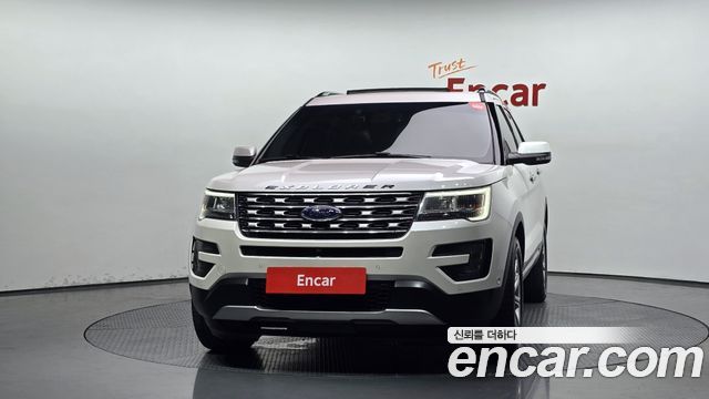 Ford Explorer 2016 — photo 3