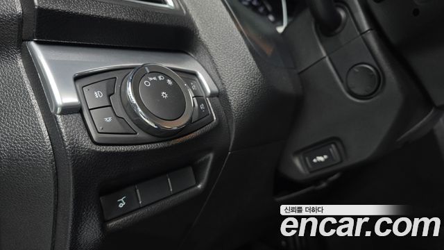 Ford Explorer 2016 — photo 14