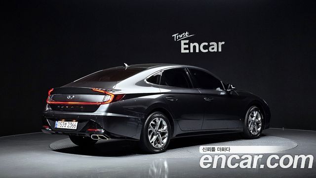 Hyundai Sonata 2022 — photo 2
