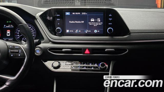 Hyundai Sonata 2022 — photo 14