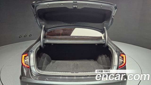 Hyundai Sonata 2022 — photo 20
