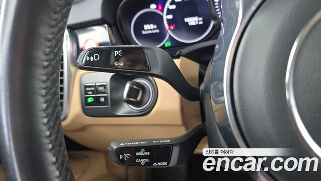 Porsche Cayenne 2019 — photo 17