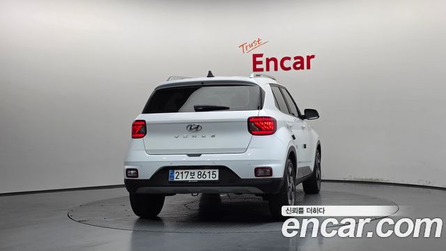 Hyundai Venue 2023 — photo 4