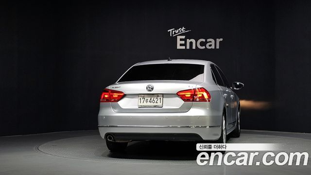 Volkswagen Passat 2015 — photo 4