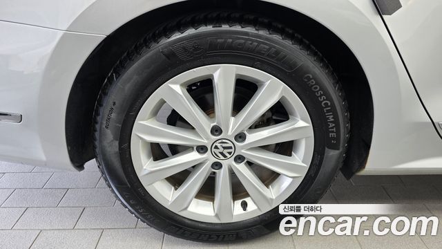 Volkswagen Passat 2015 — photo 5