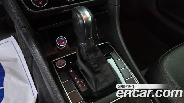 Volkswagen Passat 2015 — photo 9