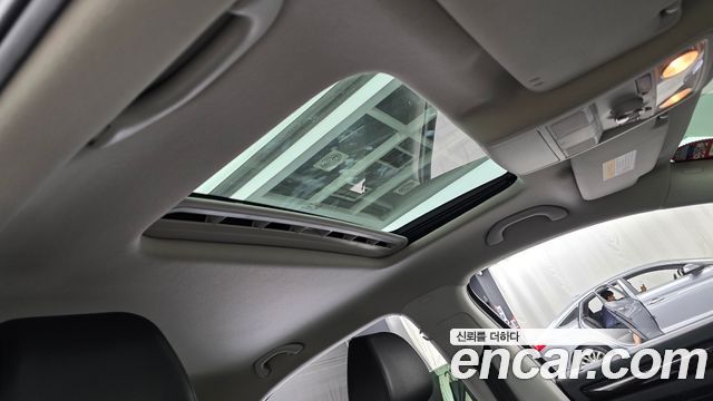 Volkswagen Passat 2015 — photo 17