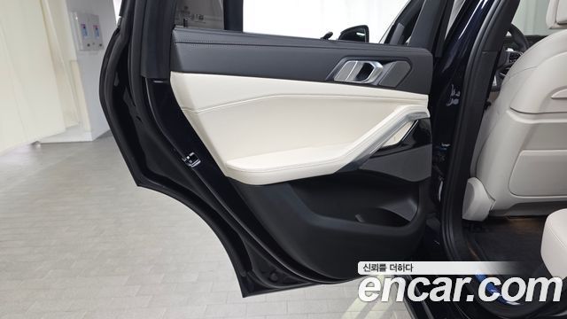 BMW X6 2026 — photo 15