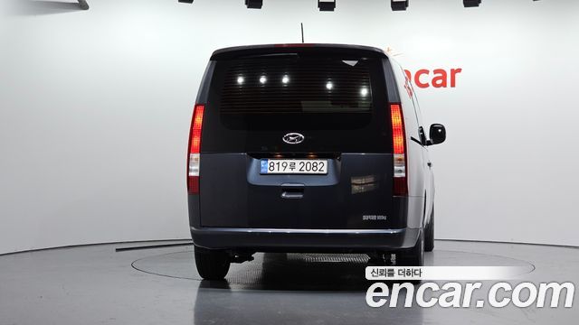 Hyundai Staria 2022 — photo 4