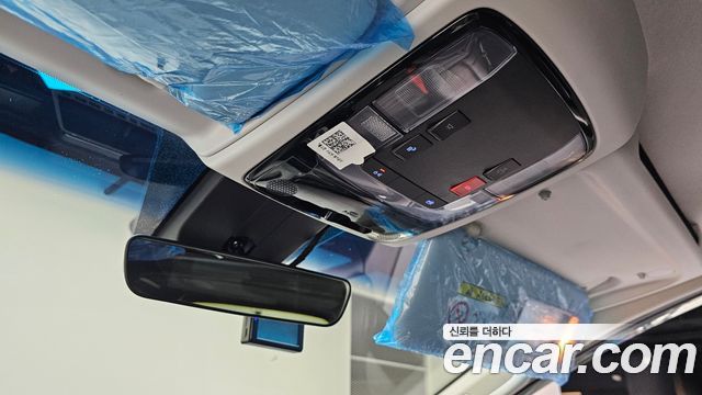 Hyundai Staria 2022 — photo 26