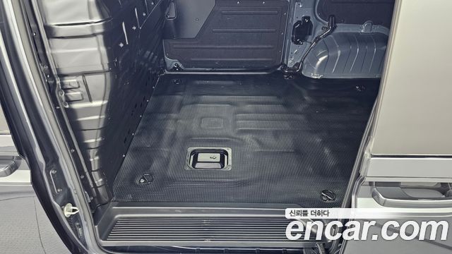 Hyundai Staria 2022 — photo 28