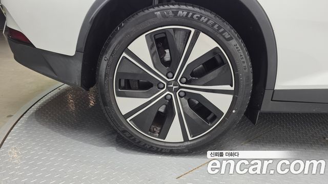 Polestar Polestar 2 2023 — photo 5