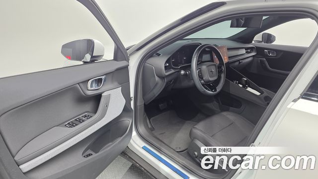Polestar Polestar 2 2023 — photo 13