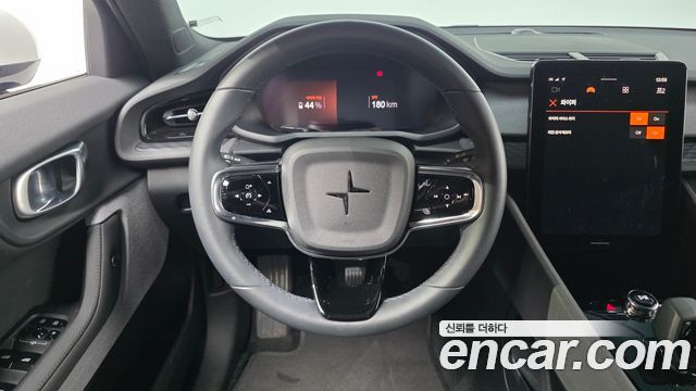 Polestar Polestar 2 2023 — photo 19