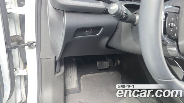 Polestar Polestar 2 2023 — photo 32