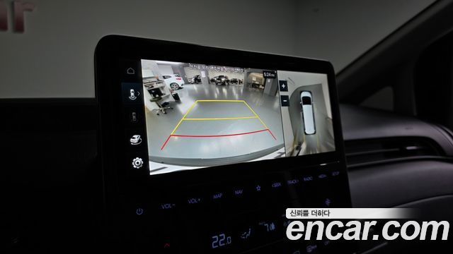 Hyundai Staria 2025 — photo 20