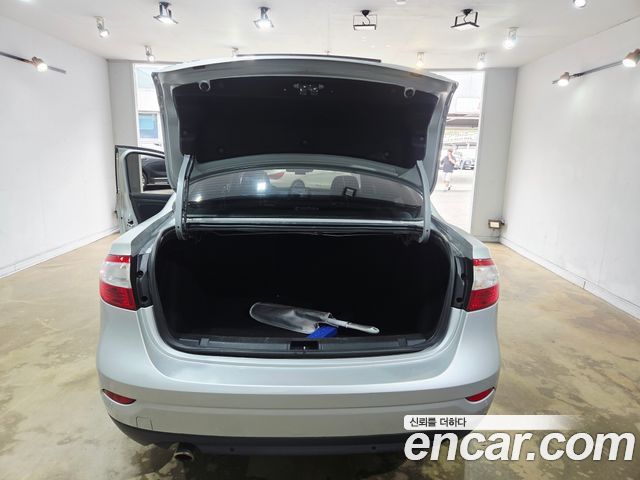 Renault Korea SM3 2011 — photo 3
