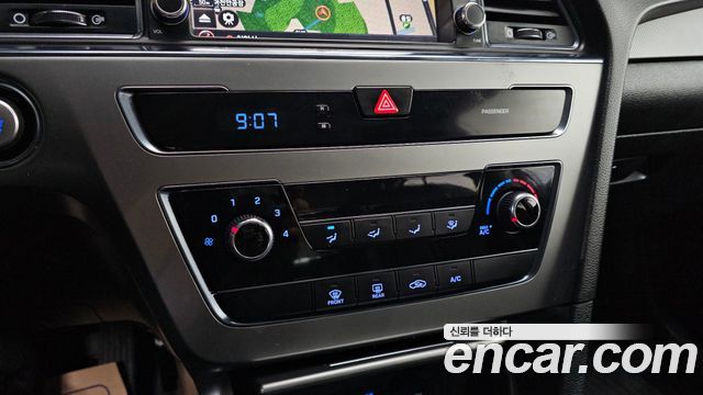 Hyundai Sonata 2015 — photo 19
