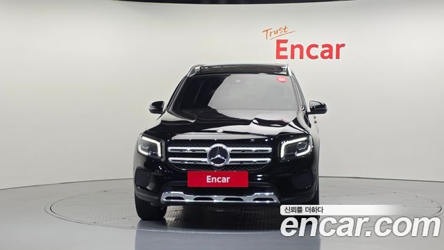 Mercedes-Benz GLB-Class 2020 — photo 3
