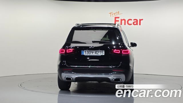 Mercedes-Benz GLB-Class 2020 — photo 4
