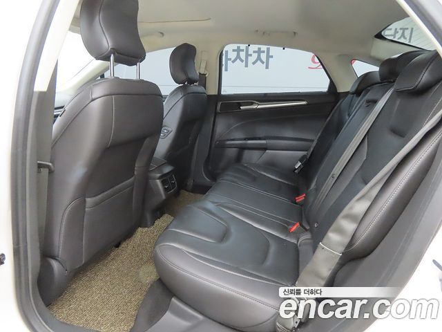 Ford Mondeo 2017 — photo 6