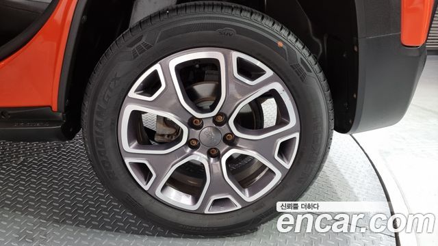 Jeep Renegade 2015 — photo 5