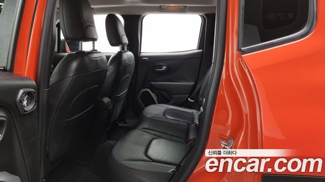 Jeep Renegade 2015 — photo 12