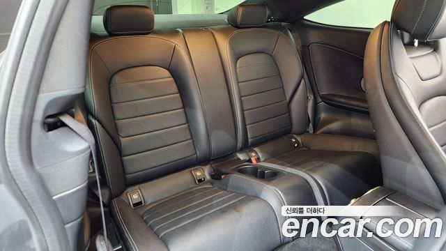 Mercedes-Benz C-Class 2016 — photo 12