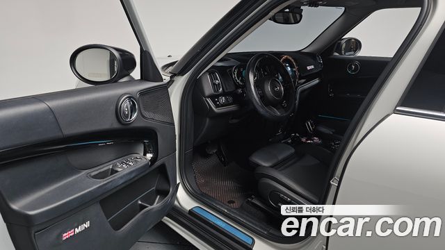 Mini Countryman 2023 — photo 13