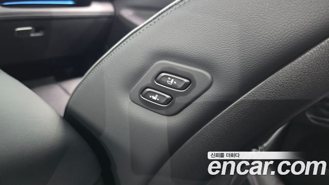 Hyundai Santafe 2021 — photo 25