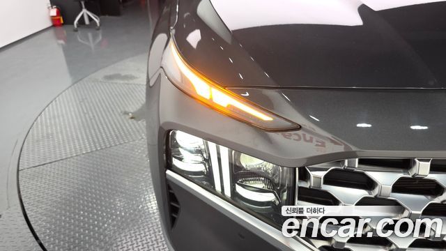 Hyundai Santafe 2021 — photo 8