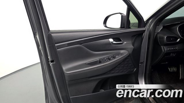 Hyundai Santafe 2021 — photo 14
