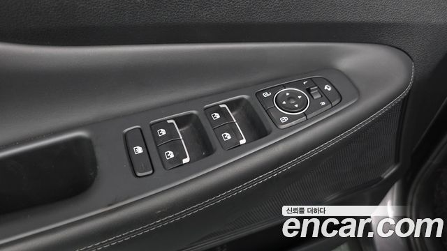 Hyundai Santafe 2021 — photo 35