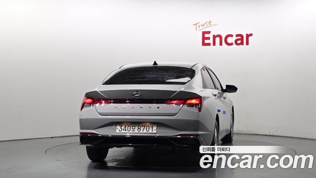 Hyundai AVANTE 2021 — photo 4