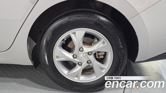 Hyundai AVANTE 2021 — photo 7
