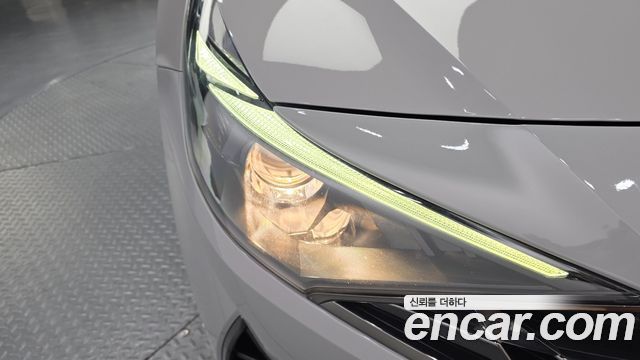 Hyundai AVANTE 2021 — photo 8