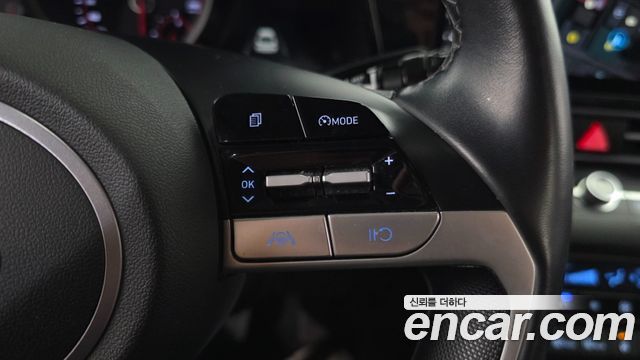 Hyundai AVANTE 2021 — photo 27