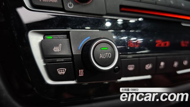 BMW 4-Series 2020 — photo 19