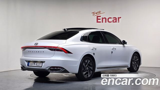 Hyundai Grandeur 2022 — photo 2