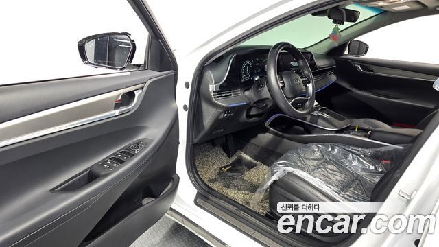 Hyundai Grandeur 2022 — photo 13