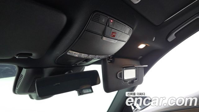 Mercedes-Benz E-Class 2021 — photo 29