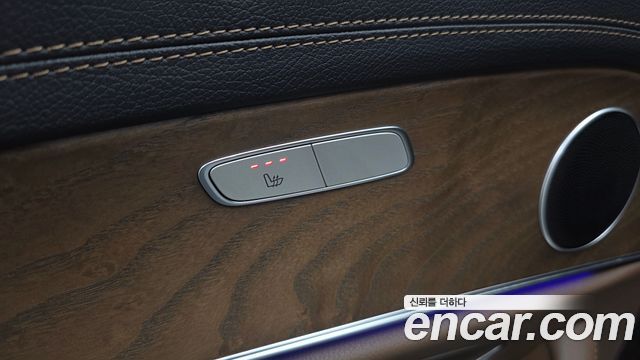 Mercedes-Benz E-Class 2021 — photo 37