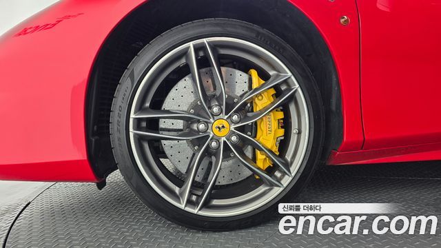 Ferrari 488 2018 — photo 5