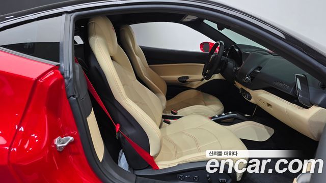 Ferrari 488 2018 — photo 16