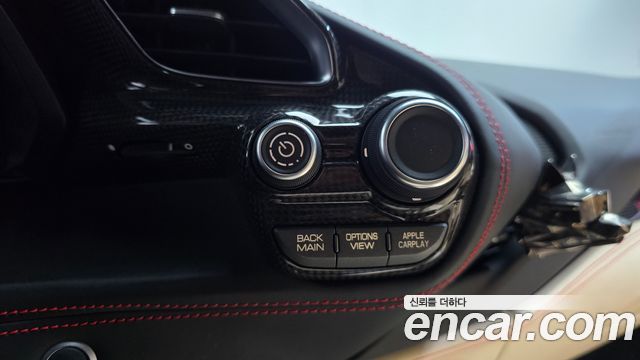 Ferrari 488 2018 — photo 32
