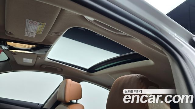 BMW 5-Series 2020 — photo 26